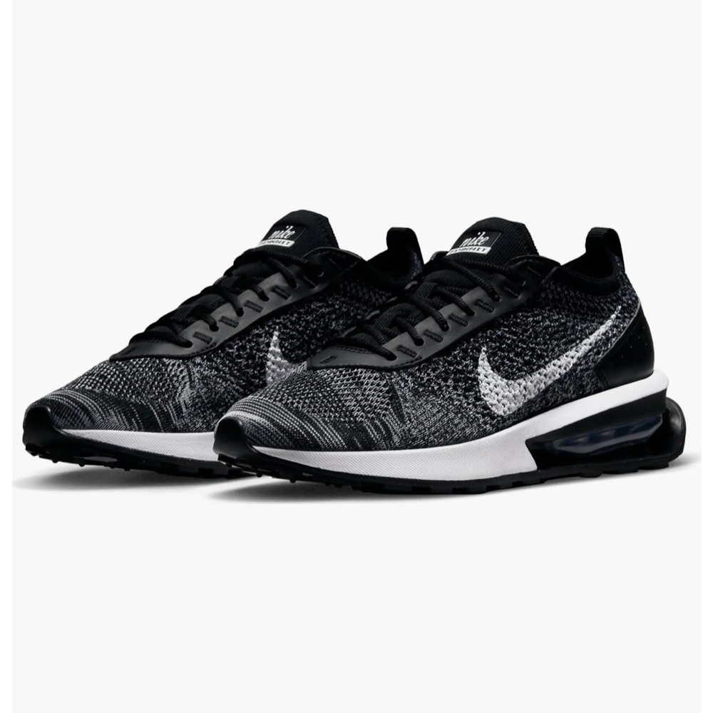Nike Air Max Flyknit Racer Sneaker